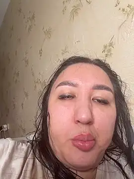 Naughtbaby_2025's Live XXX Chat