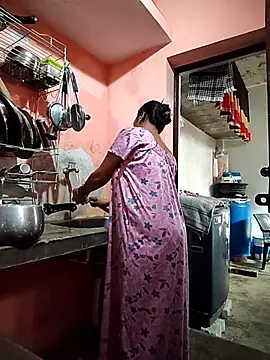 Sushmita_Love143 - Ass dogy style घोड़ी बनकर गाड़ दिखाओ