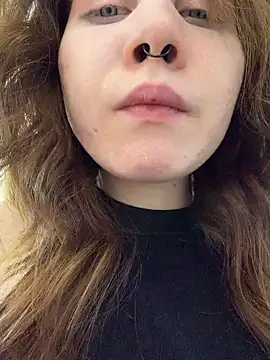 SlavicCandy - risky loud moans on public