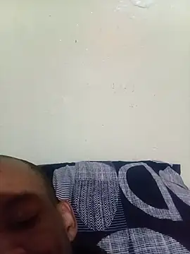 Mr_LowHanger Adlı Modelin Web Kamerası Şovu