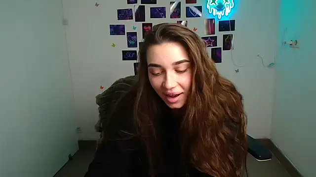 Chat +18 de NikaMystic ao vivo
