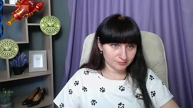 NinaFlawlees 라이브 XXX 채팅