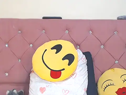 Emassquirt29 - make my pussy creamy + squirt 🥵😋💦