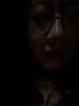 XXX chat uživo modela weiwei103