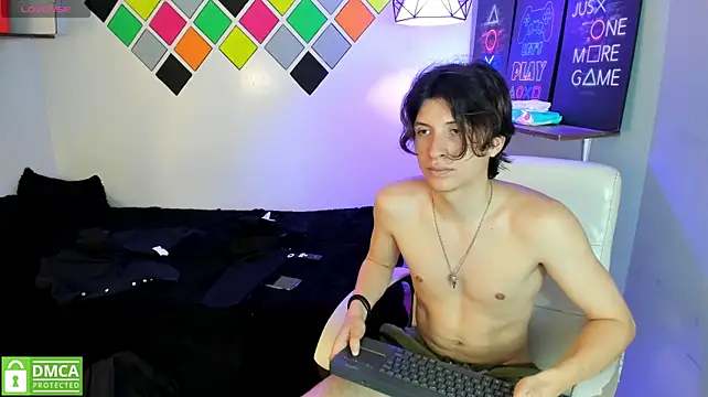 Chatroom XXX en direct de Marcoviolet