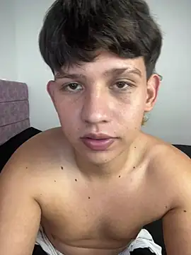 Chatroom XXX en direct de Samu_bahachira