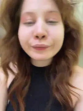 XXX chat uživo modela SlavicCandy
