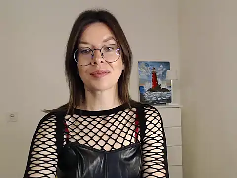 XXX chat uživo modela ElaraHart