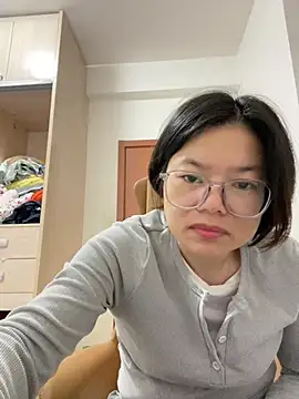 XXX chat uživo modela suning668