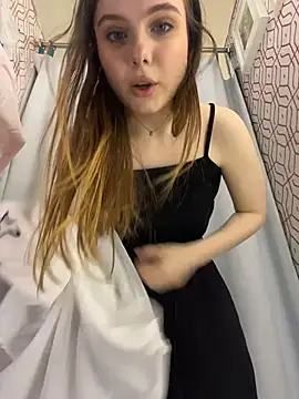 Lunabelle_ Adlı Modelin Canlı XXX Sohbeti