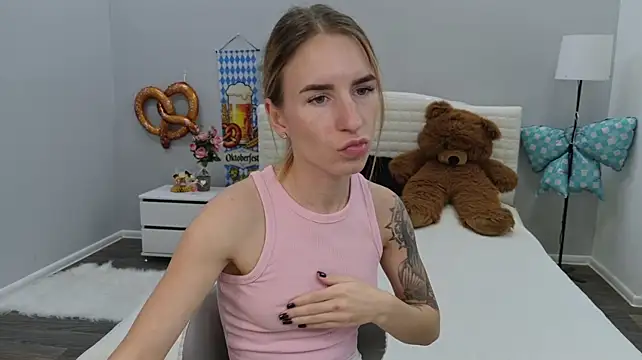 XXX chat uživo modela DeboraHorny