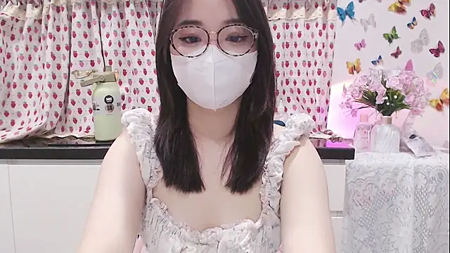 Chatroom XXX en direct de Rinasaki