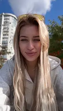 KikiWatson Chat XXX in diretta
