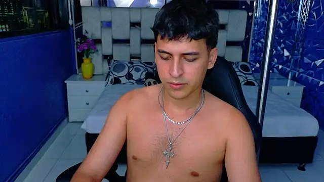 ian_sprouse live XXX chat