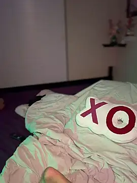 צ'אט XXX בשידור חי של MarlaFknSinger