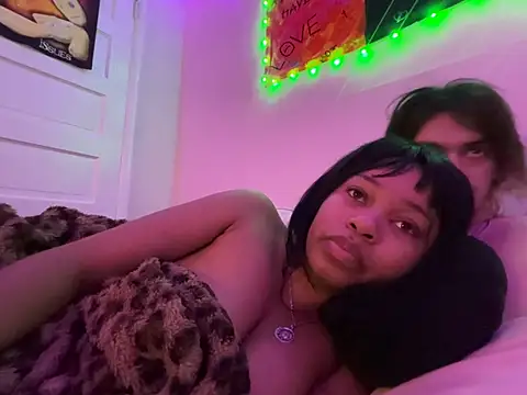 venusfairys' Live XXX Chat