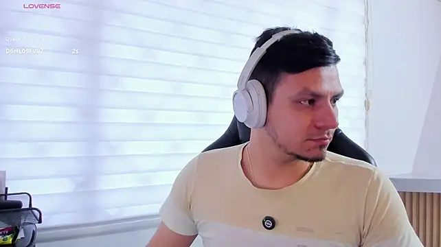 Chat XXX en directo de Rick_Adams