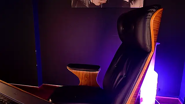 Živý XXX chat AngeloEric