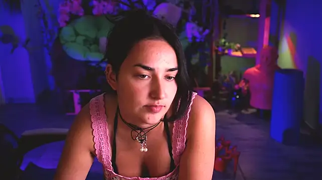 XXX chat uživo modela CeceliaJohnson