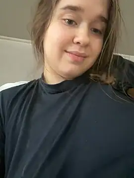HornyGirlH - DOMI TOY ON MY PUSSY