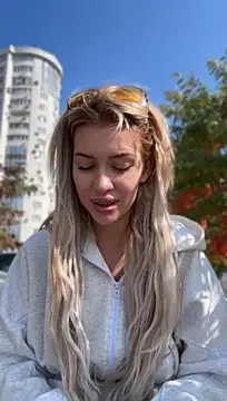 KikiWatson - Show ass in public 🔞💦