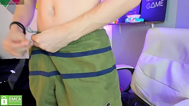 XXX chat uživo modela Marcoviolet
