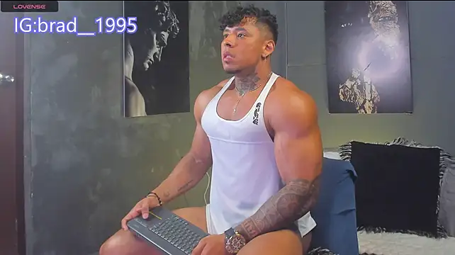 bradley_smith 라이브 XXX 채팅