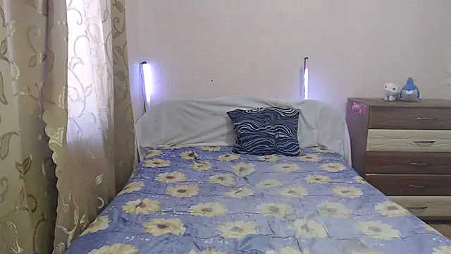 Hot_Iris' Live XXX Chat