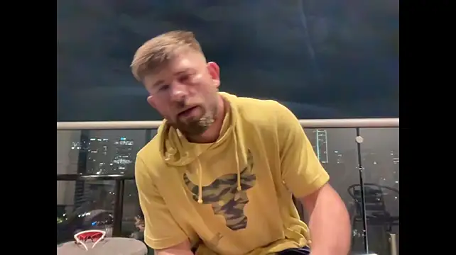 machinebumkelly69's Live XXX Chat