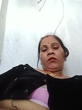 Chat +18 de Pariraja_cute ao vivo