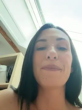 Lola_tentatiion - PÉNÈTRE MOI AVEC DES DOIGTS 😻