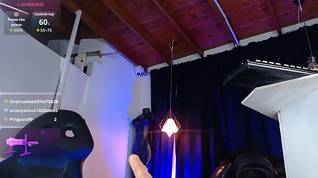 katiee11 现场XXX聊天