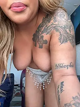 Iam-Sharifa - oil boobs