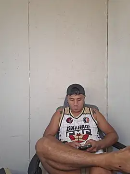 Felix_Asher Chat XXX in diretta