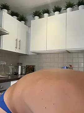 XXX chat uživo modela Michel_huge