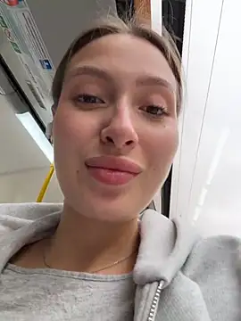 Coconut_milk - Slap boobs in bus
