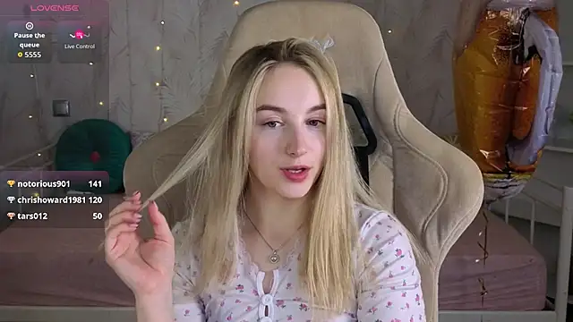 دردشة Shy_Polly الجنسية المباشرة