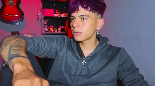 Chat XXX Live MikeyKuro