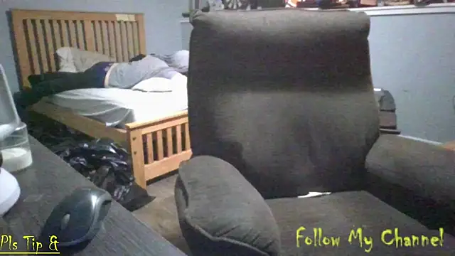 Nb1979's Live XXX Chat