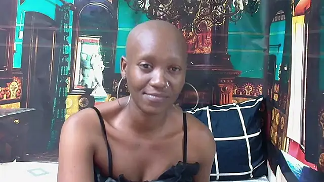 EbonyOlive69のライブXXXチャット