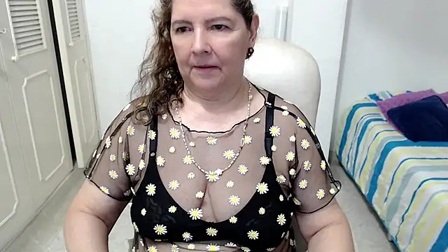 צ'אט XXX בשידור חי של leonela_69