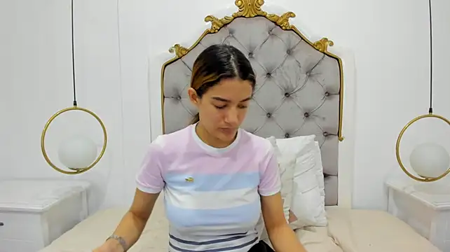 Skylerwhite02 - Spank Ass x5