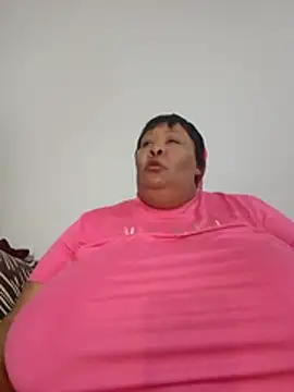 nancy111 élő XXX-chatje
