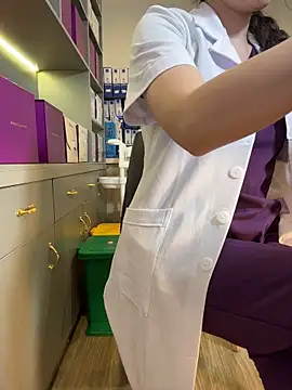 Secretly_masturbating - Female nurse masturbating in the clinic