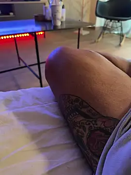 Mike69F Live XXX-chat
