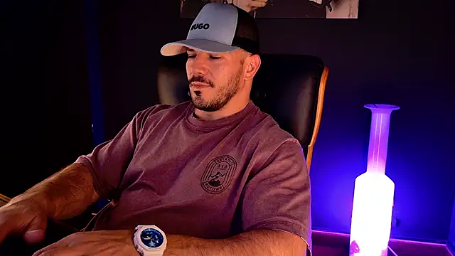AngeloEric Chat XXX live
