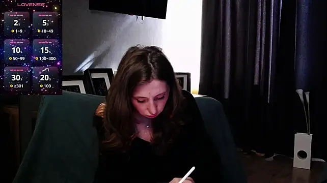 Chat +18 de Ashley_Ross_ ao vivo