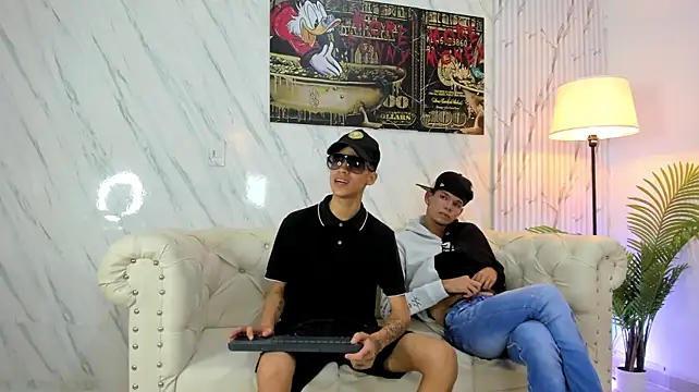 Sembang XXX Secara Langsung COOL_BOYS2