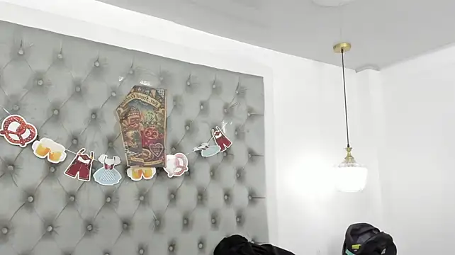 XXX chat uživo modela anette_cooper