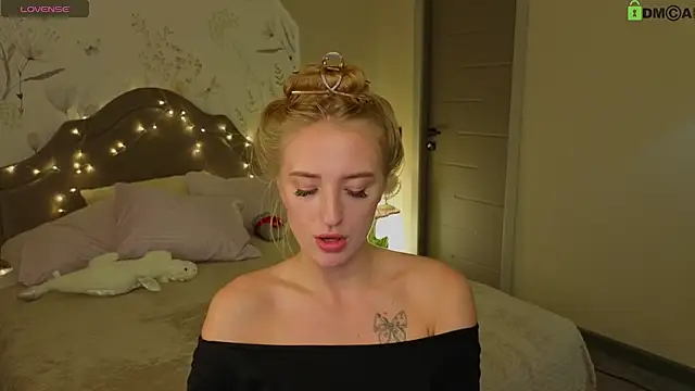 Stacy_River - breast massage in top